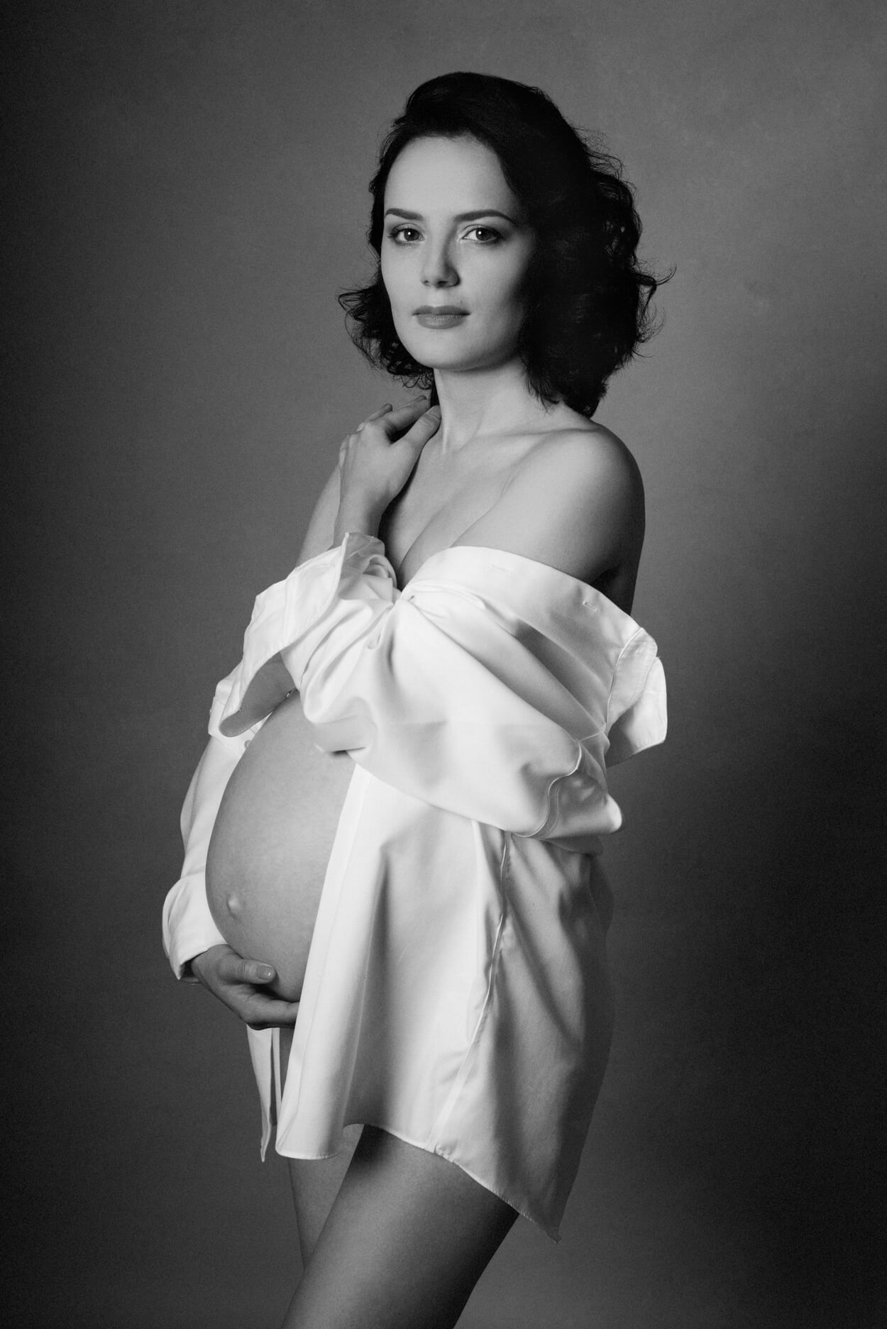 beautiful maternity portrait